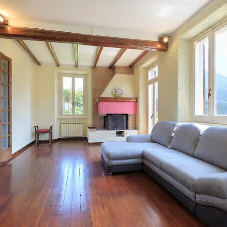 In Oleandra With Privet Garden & Pool Villa